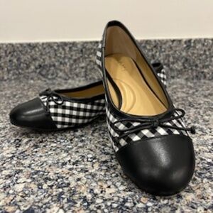 Talbots Black & White Gingham Ballet Flats with Cap Toe and Bow Size 6 1/2 M